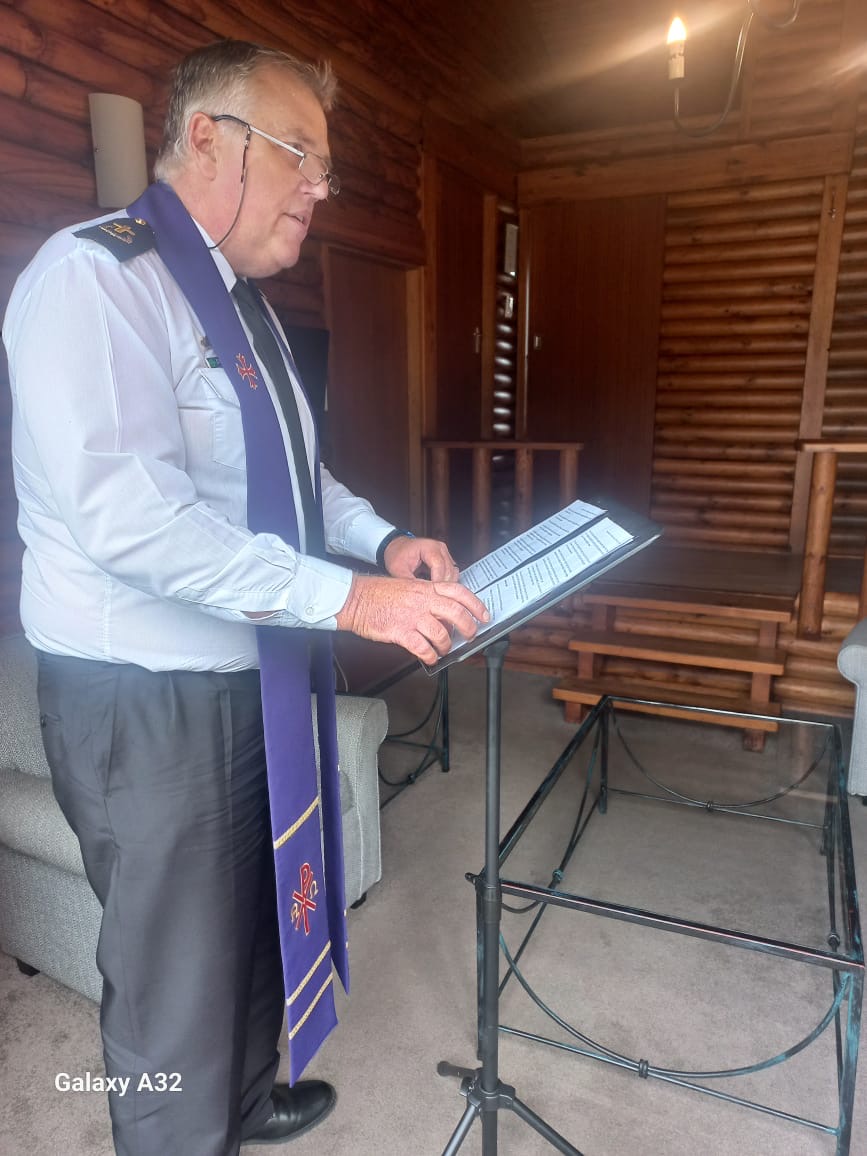 Wedding ceremony by Dr. Gerrit Rademeyer in Eshowe