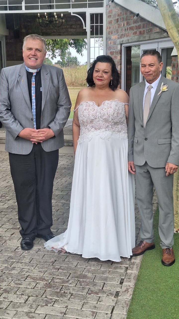 Wedding ceremony by Dr. Gerrit Rademeyer in Eshowe