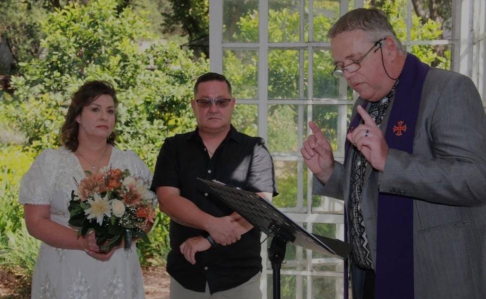 Wedding ceremony by Dr. Gerrit Rademeyer in Eshowe