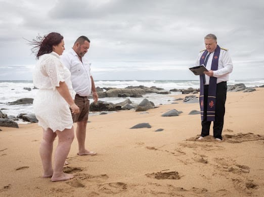 Wedding ceremony by Dr. Gerrit Rademeyer in Eshowe